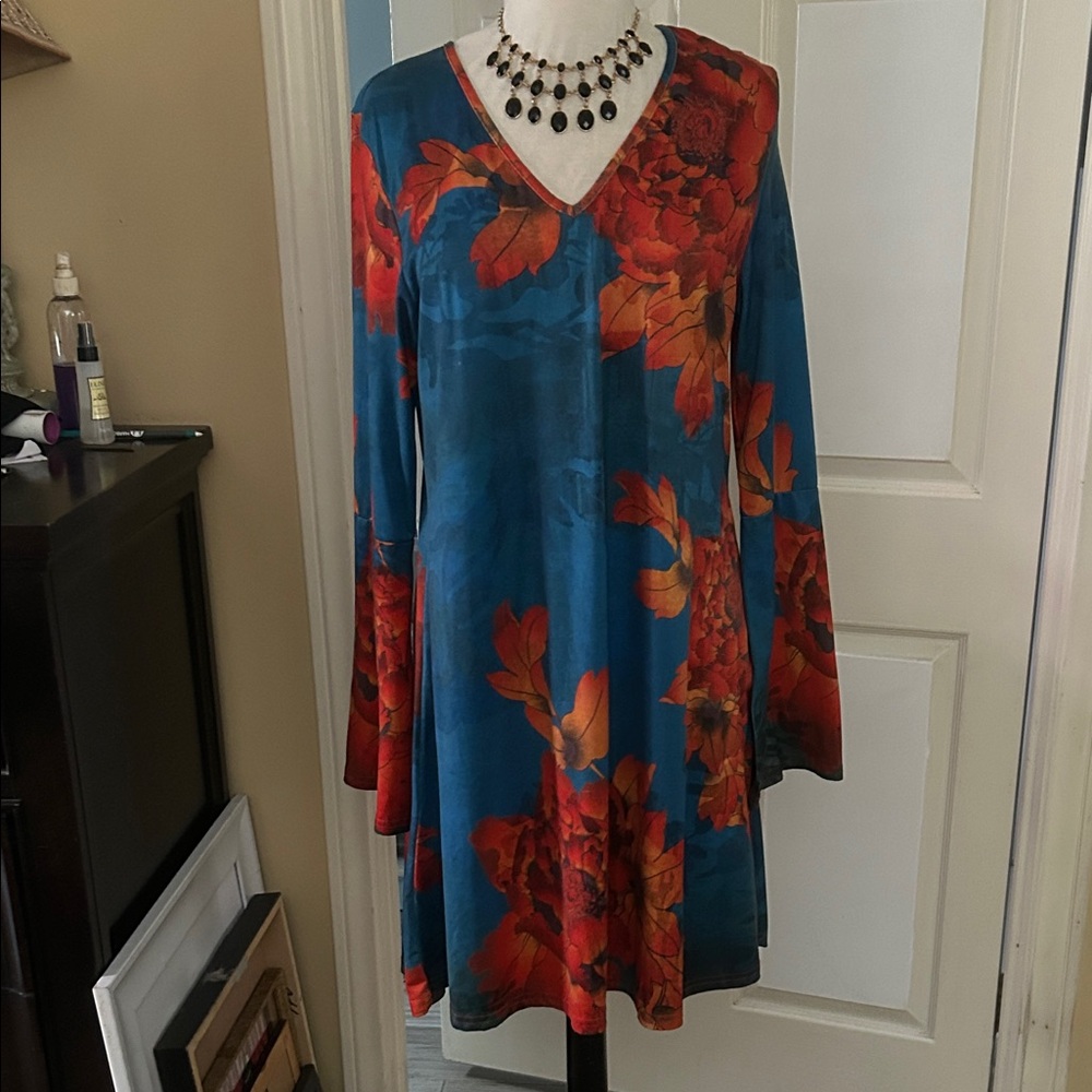 Floral V-Neck Dress in Blue and Red